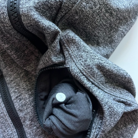 lululemon athletica Define Jacket Luon -Size 2 - Picture 9 of 13